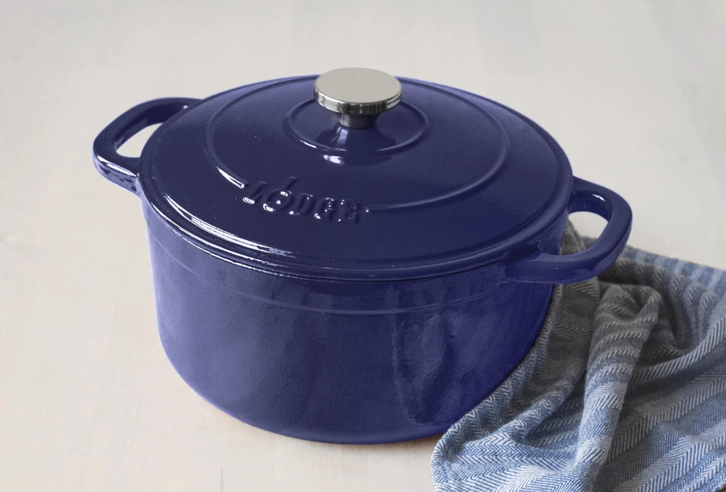 5.5 Quart Enameled Cast Iron Dutch Oven Q634