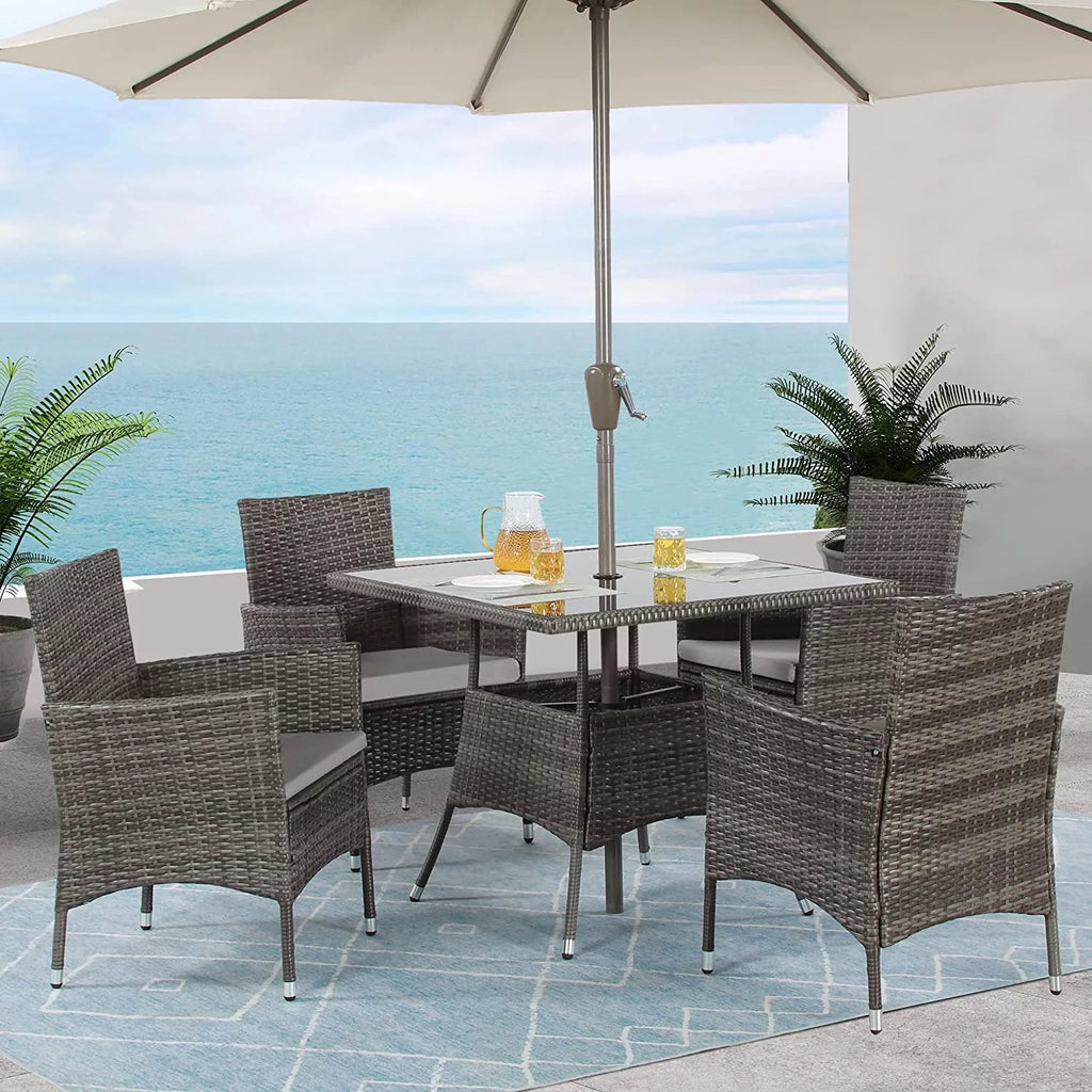 5 Piece Outdoor Wicker Patio Dining Set B146