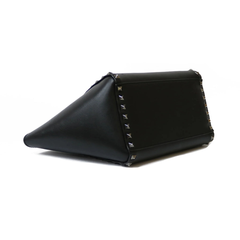 Pre-Owned Black Leather Shoulder Bag K39485