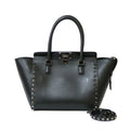 Pre-Owned Black Leather Shoulder Bag K39485