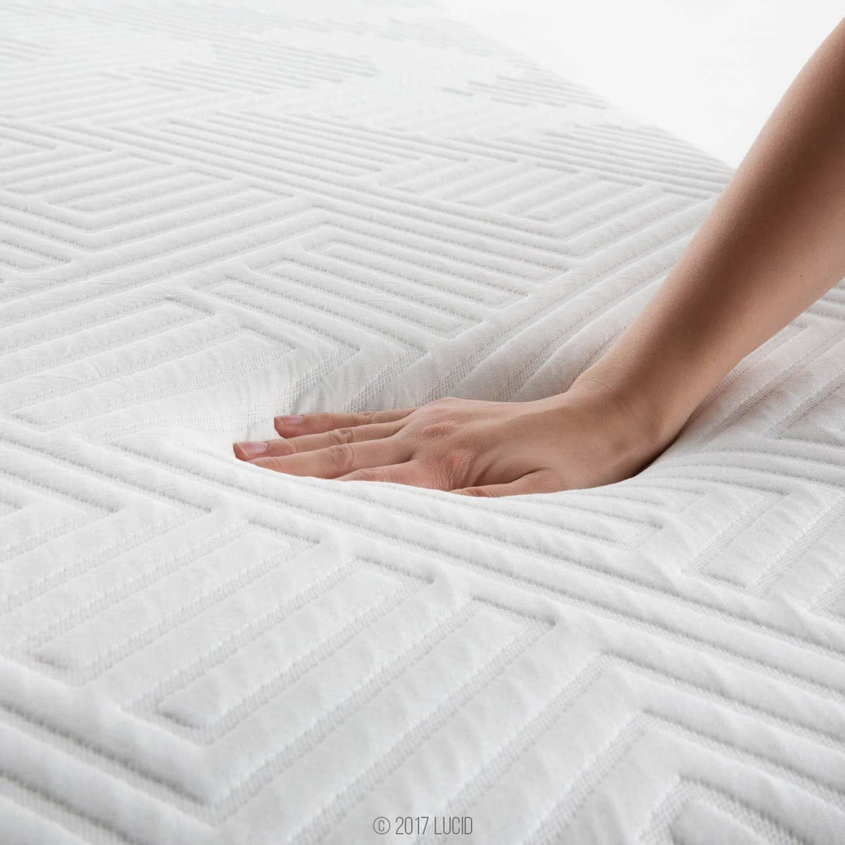 10 inch California King Hybrid Mattress Memory Foam S38245