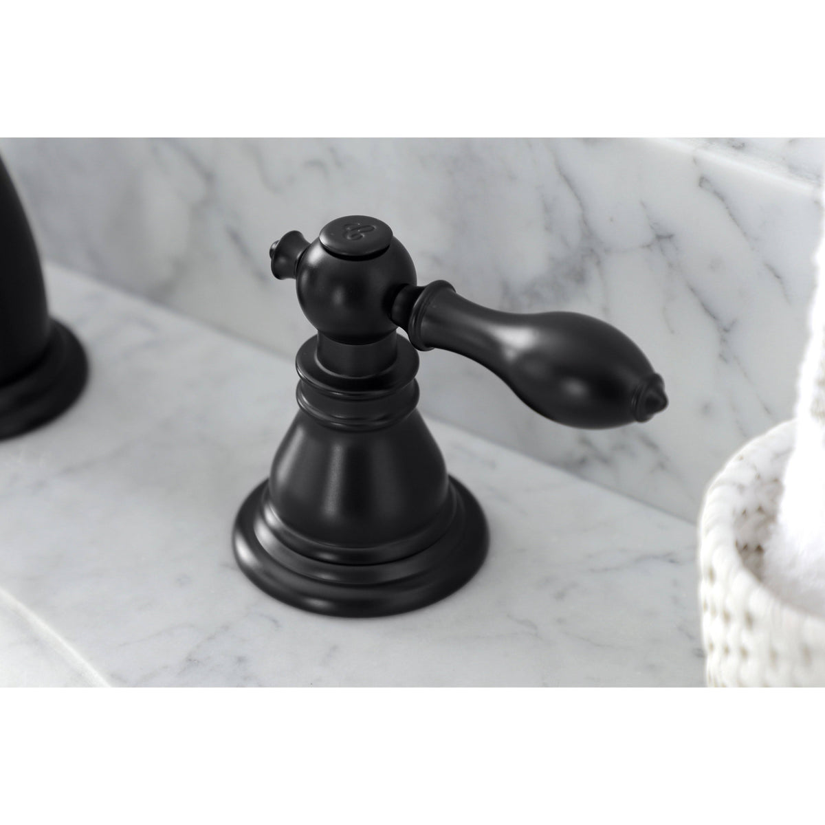 Widespread Bathroom Faucet with Pop-Up Brushed Brass L95246