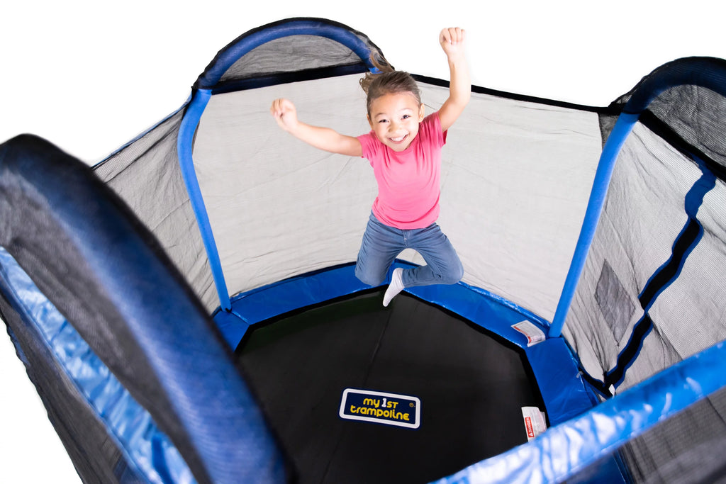 7-Foot Hexagon Trampoline for Kids E811