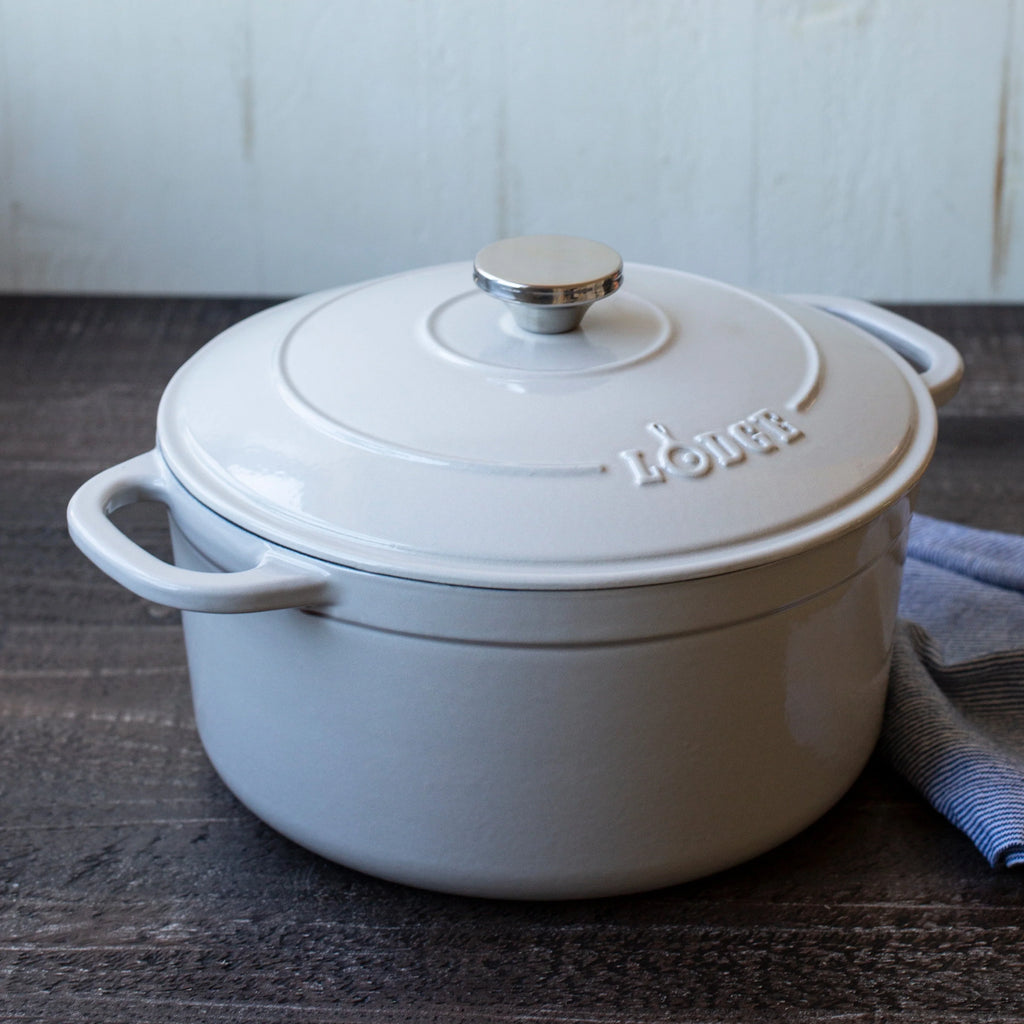 5.5 Quart Enameled Cast Iron Dutch Oven Q634