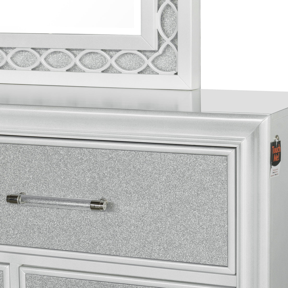 Queen 4-Piece Bedroom Set with LED Lights, Tufted Bed, Dresser, Mirror, and Nightstand in Pearlized White O6467