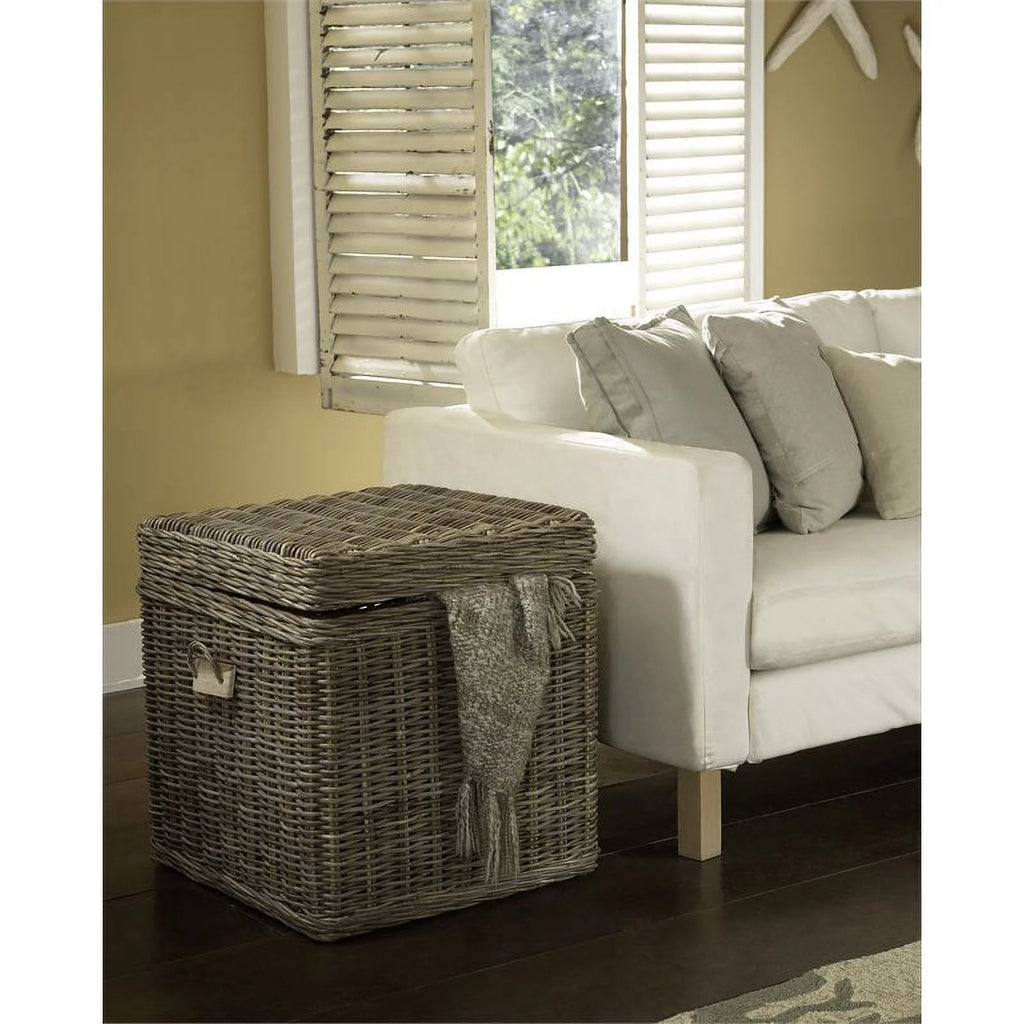 Wicker End Table Trunk G41398
